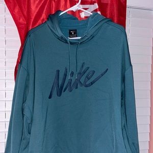 Women’s Nike Sweatshirt